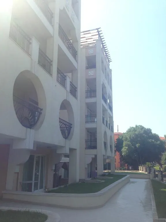 Apartments In Sunset Resort Pomorie 0*,